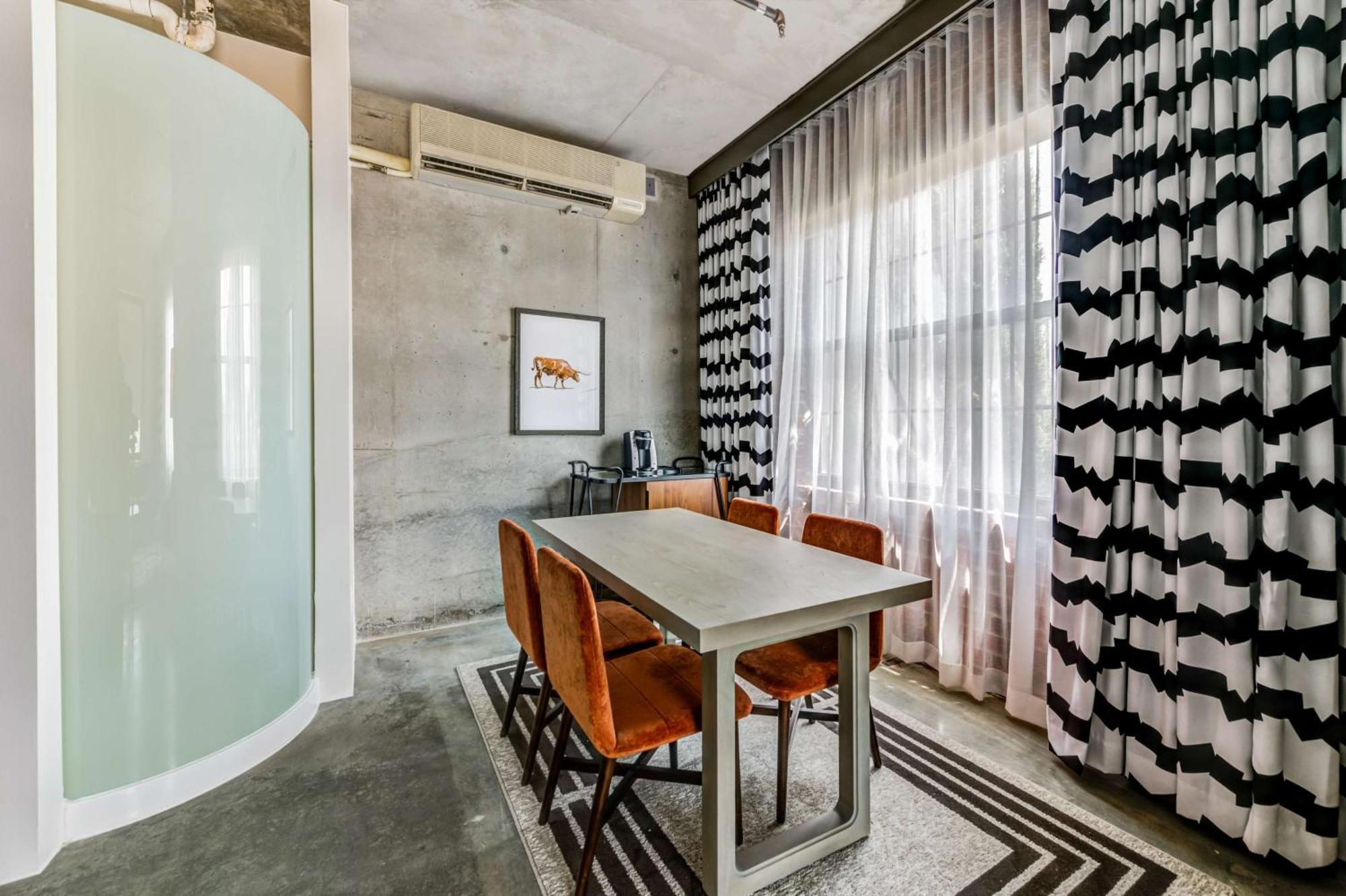 Nylo Dallas Plano Hotel, Tapestry Collection By Hilton Luaran gambar